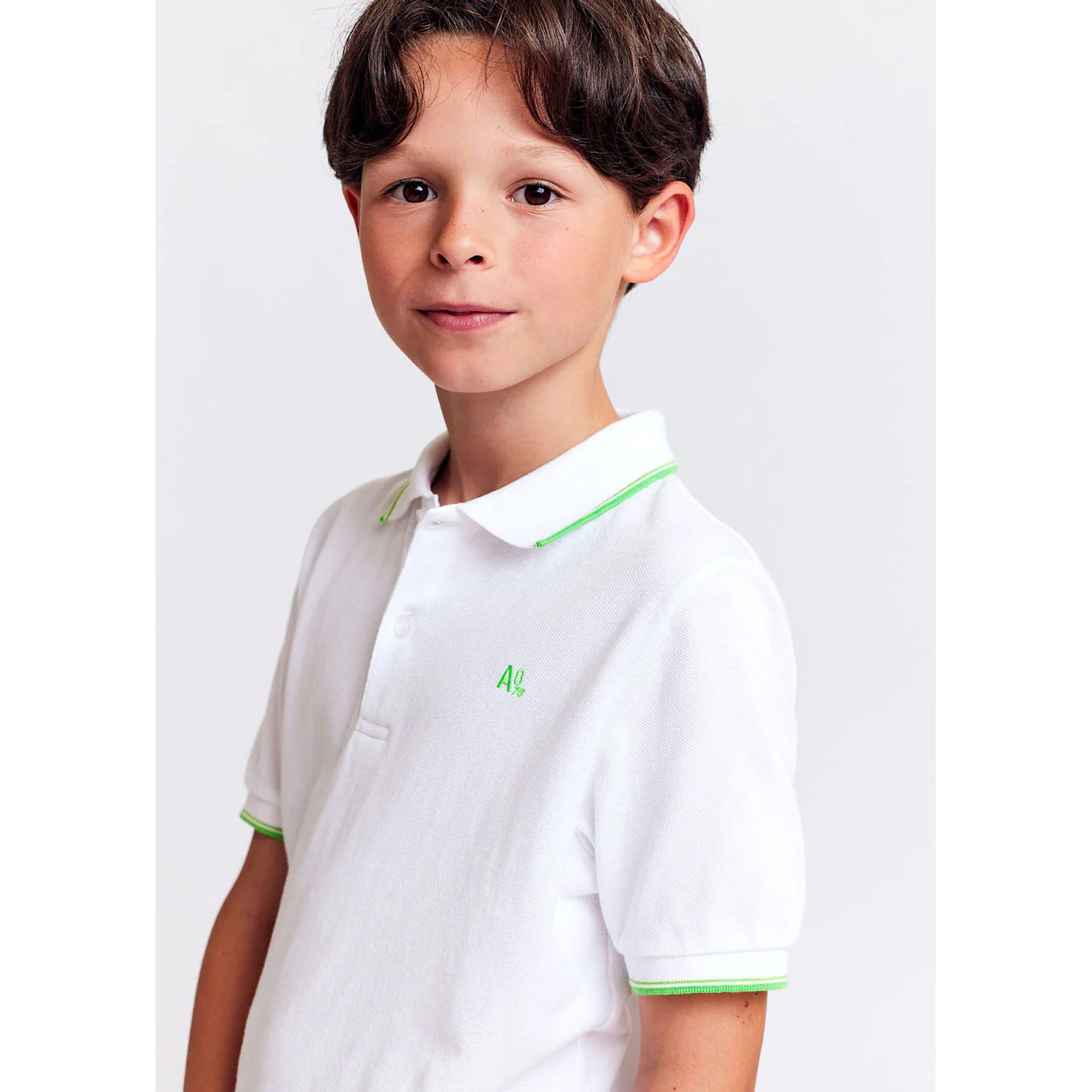 AO76 White Carter Logo Polo - Image 4