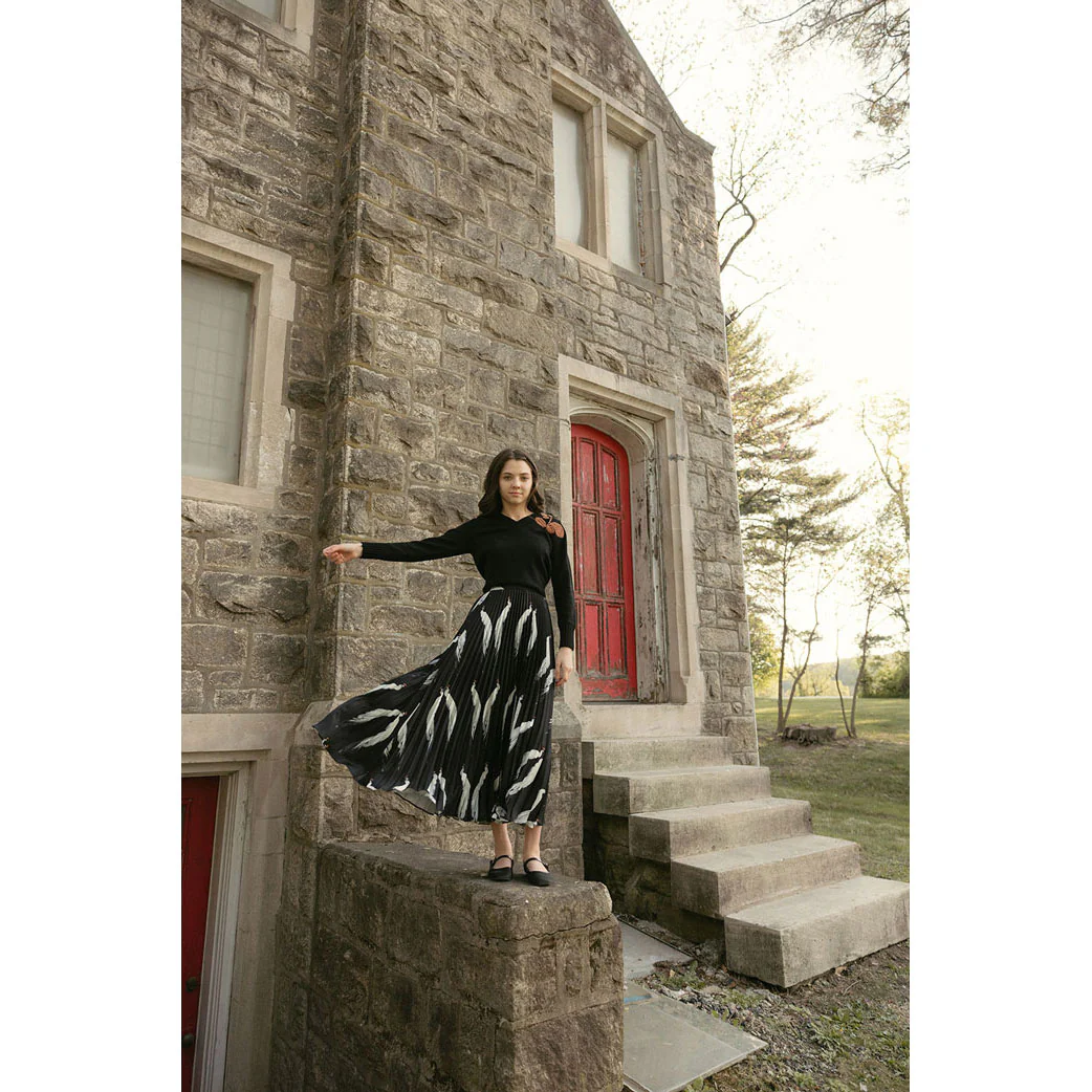 Ava and Lu Black Birds Pleated Skirt - Image 3