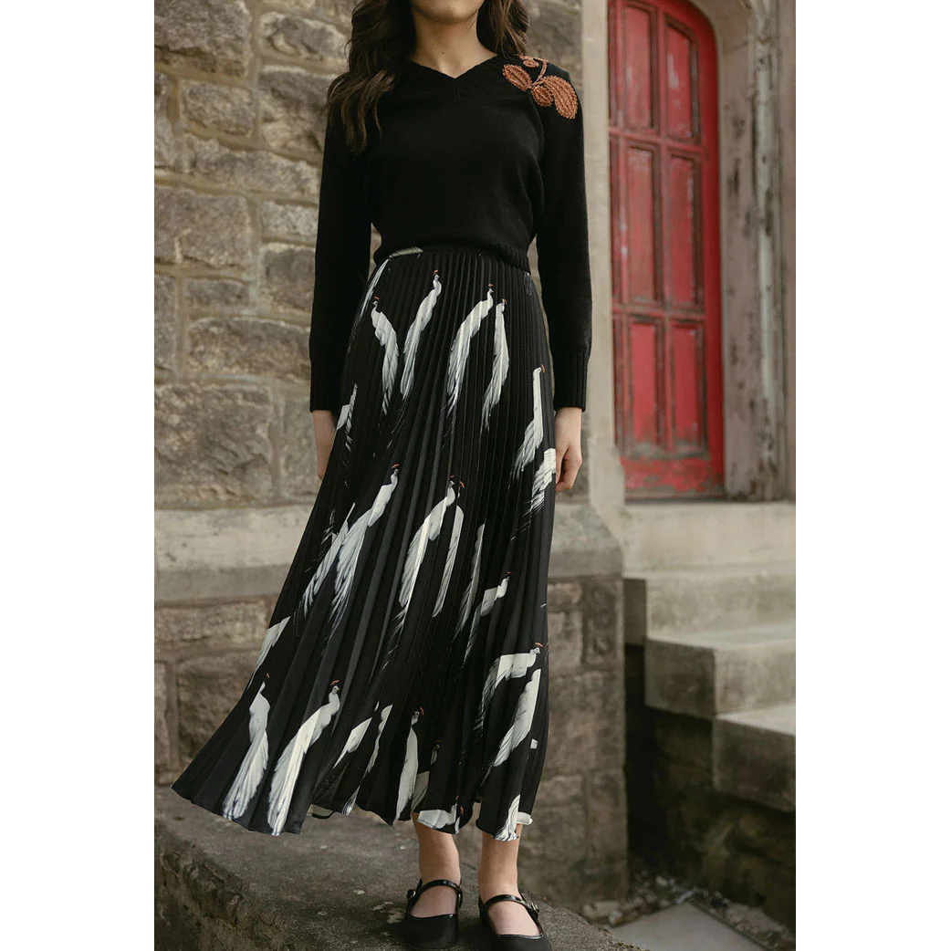 Ava and Lu Black Birds Pleated Skirt - Image 4
