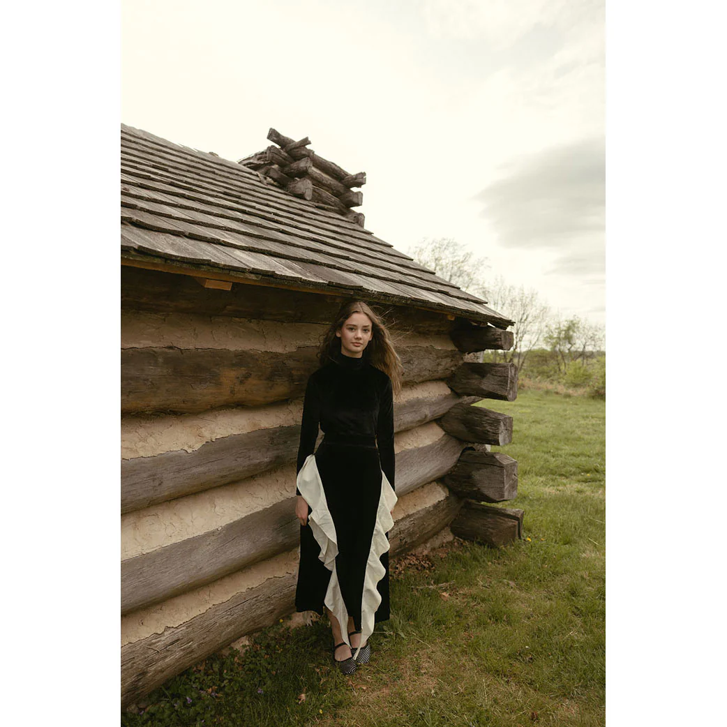 Ava and Lu Black Velvet Ruffle Skirt - Image 2
