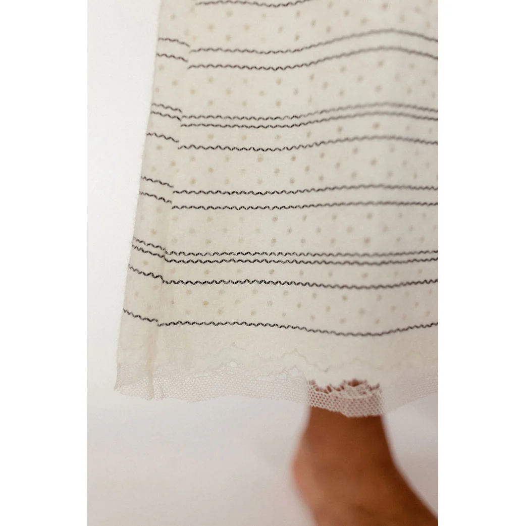 Ava and Lu Cream Knit Maxi Skirt - Image 3
