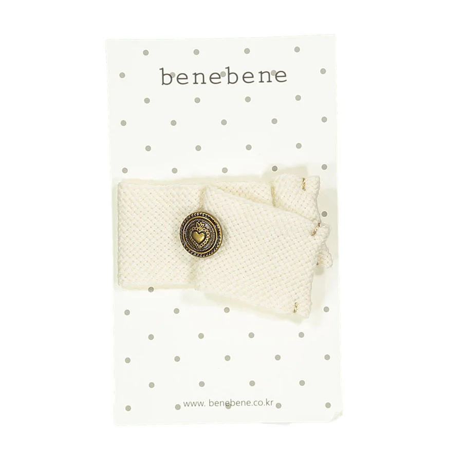 Bene Bene Ivory Coin Button Hait Clip