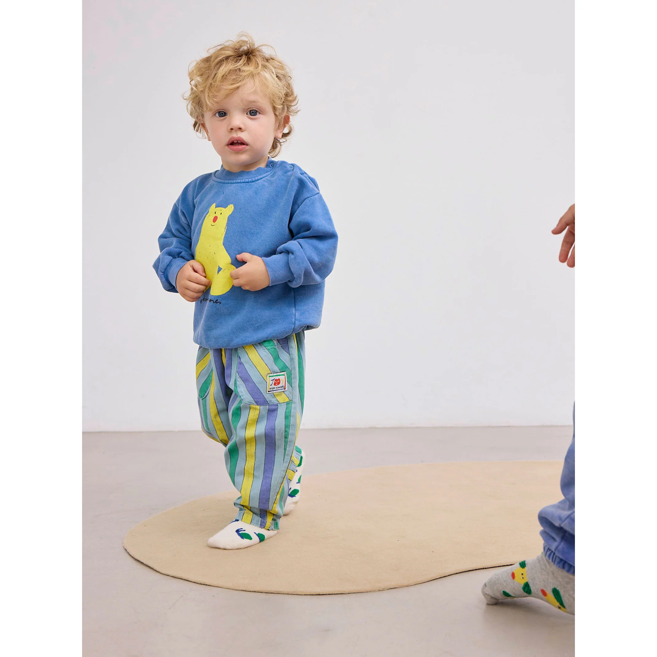 Bobo Choses Blue Hug Me Bear Baby Sweatshirt - Image 2