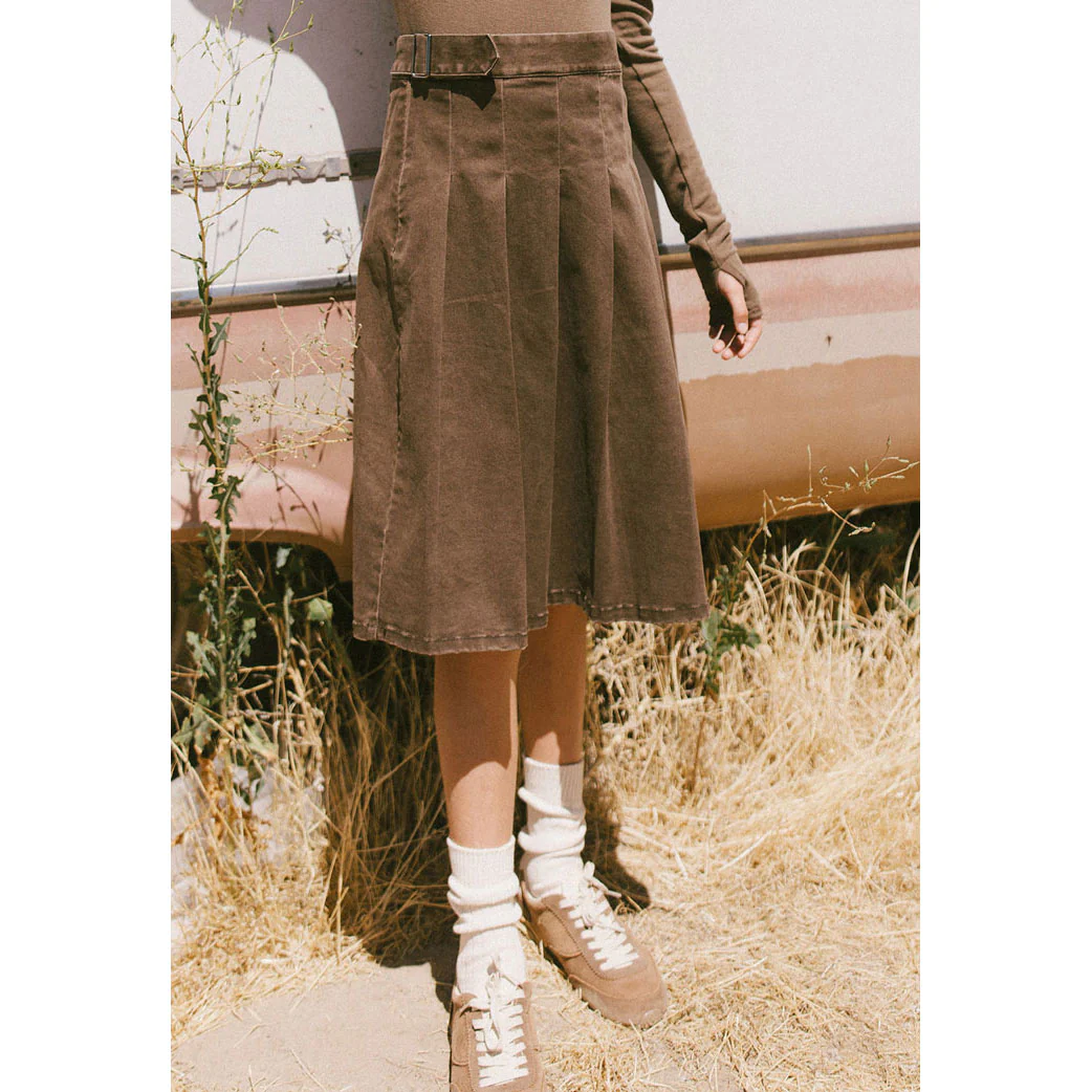 Clubhouse Brown Denim Belt Detail Pleated Skirt - Image 4