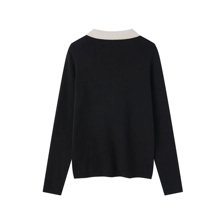 Coco Blanc Black W/ Cream Collar Sweater - Image 2