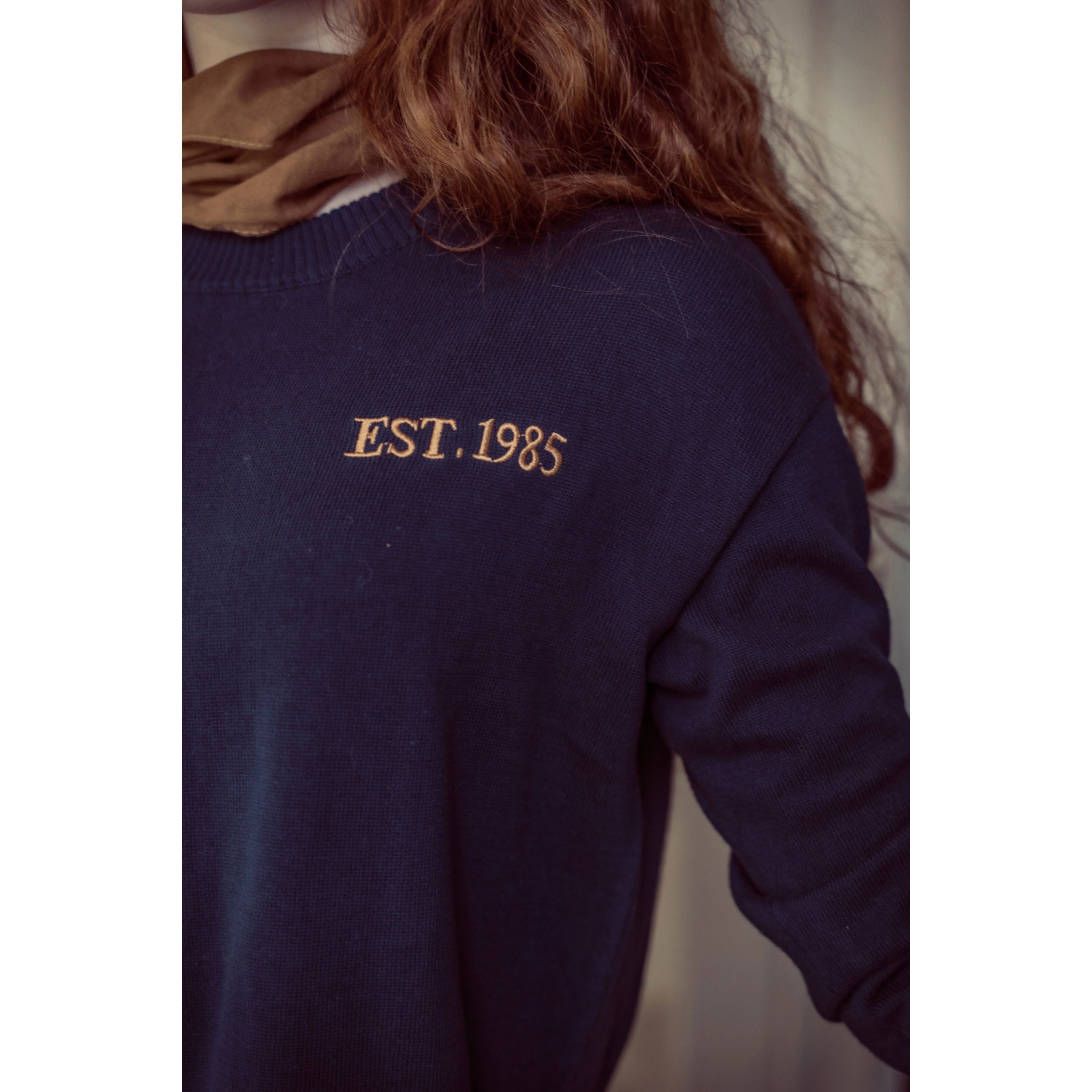 Coco Blanc Navy Boxy Sweater - Image 4