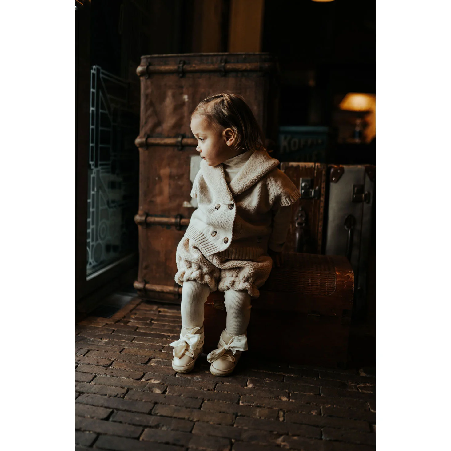 Donsje Soft Sand Nannie Waistcoat - Image 3