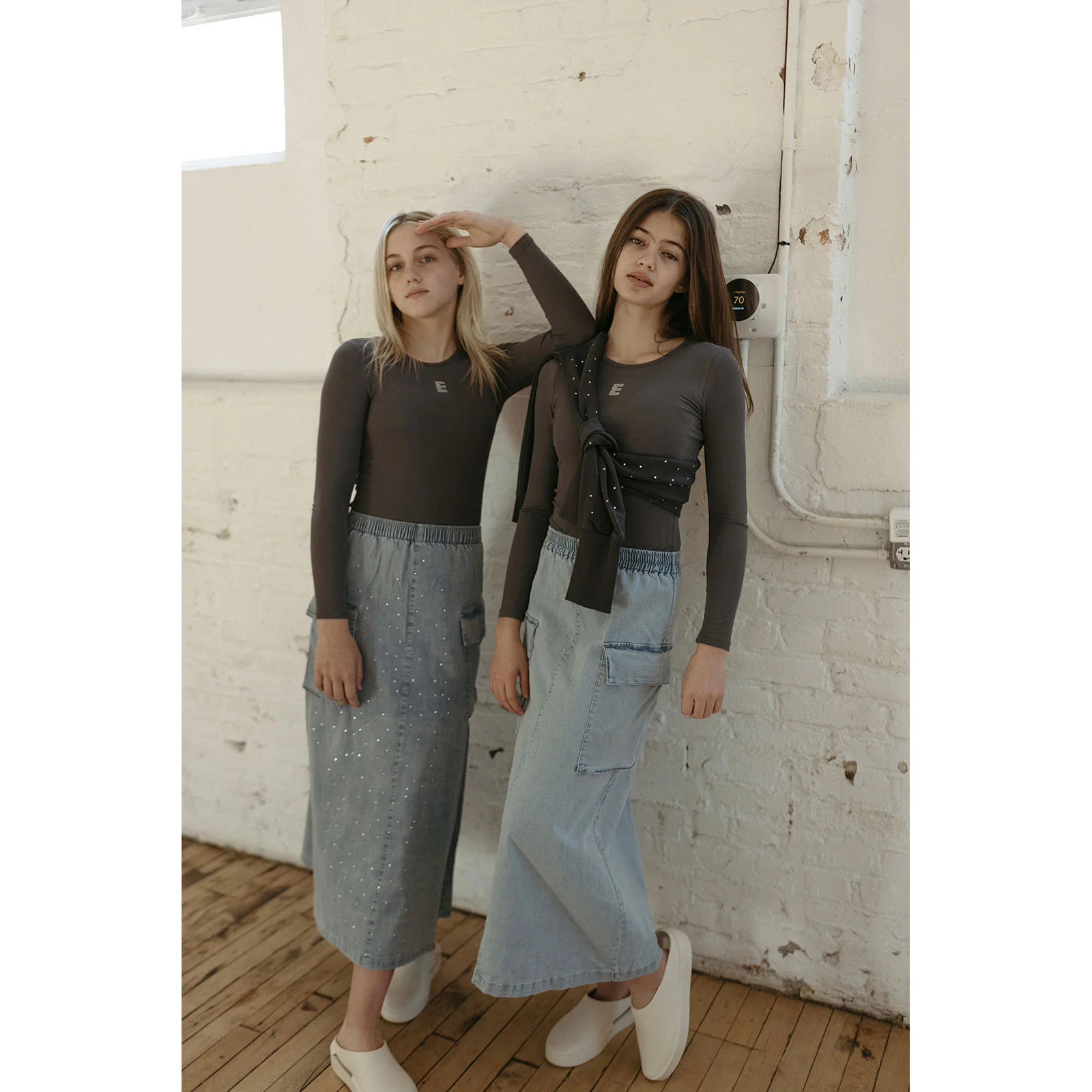 Elements Grey Wash Stones E Tee - Image 5