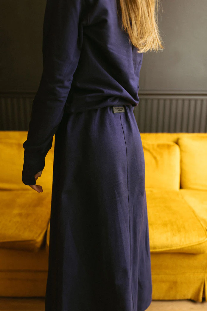ELEMENTS Midnight Buckle Sweatshirt Skirt - Image 4