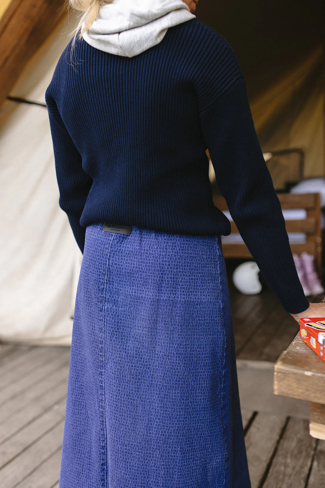 ELEMENTS Navy Hooded Sweater - Image 3