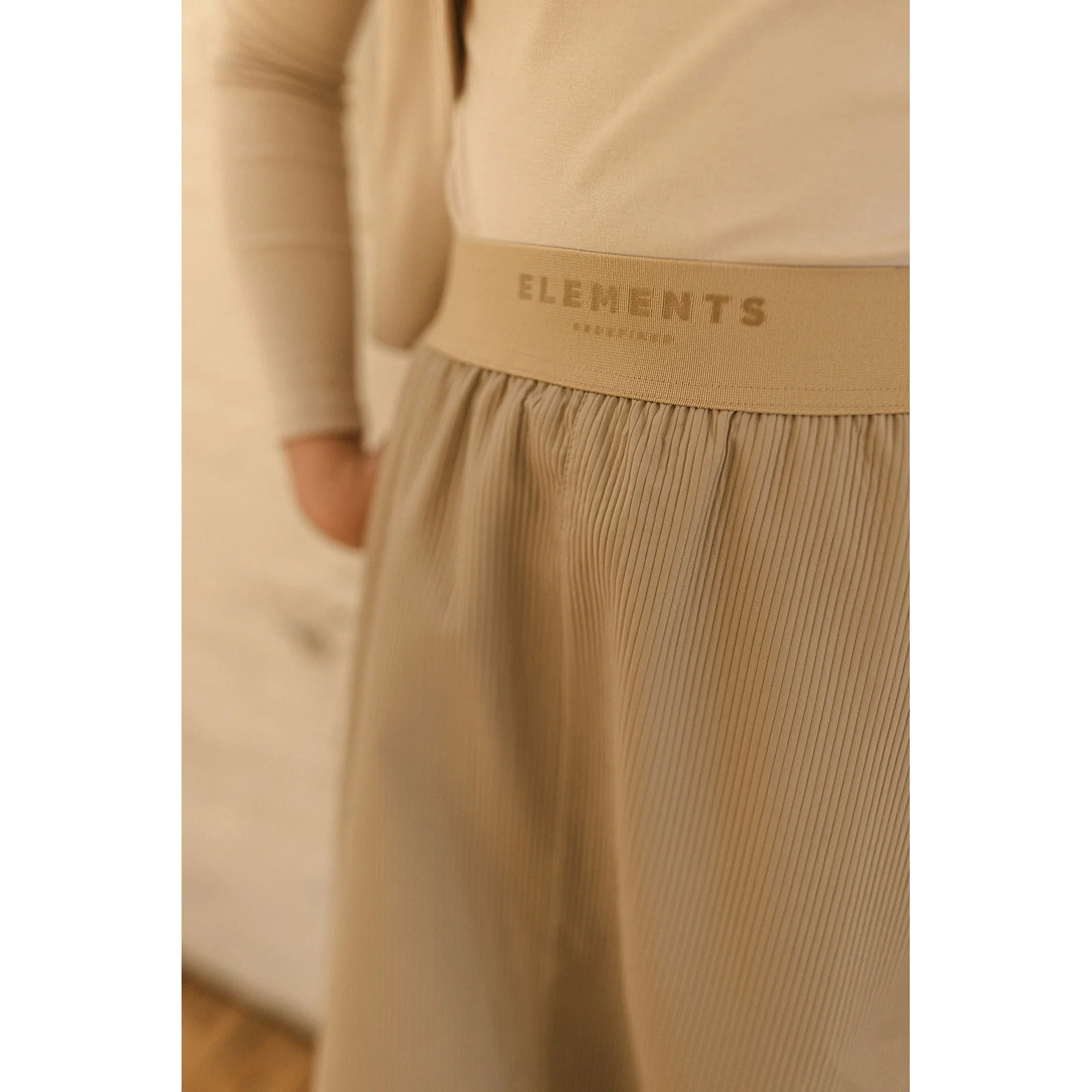 Elements Taupe Wash Ribbed Band Skirt - Image 4