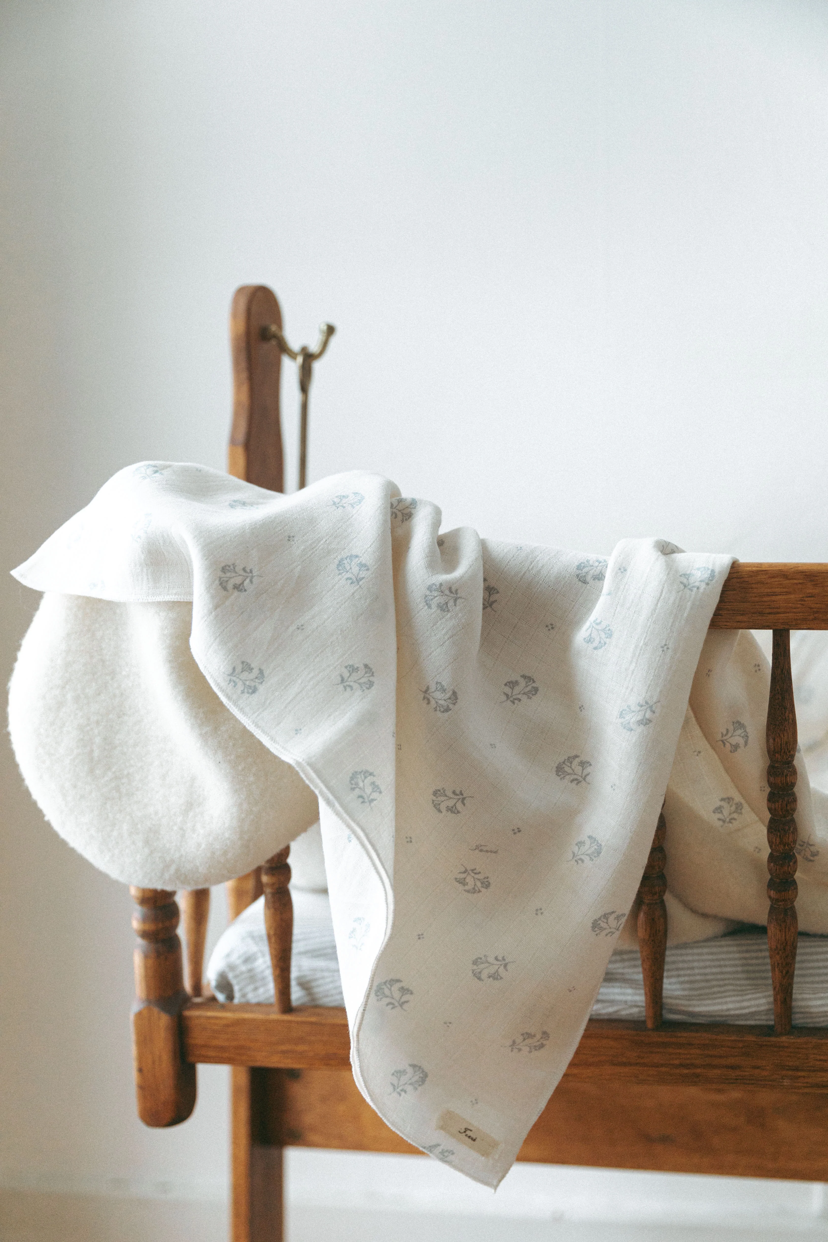 Ferne Blue Floral Swaddle - Image 3