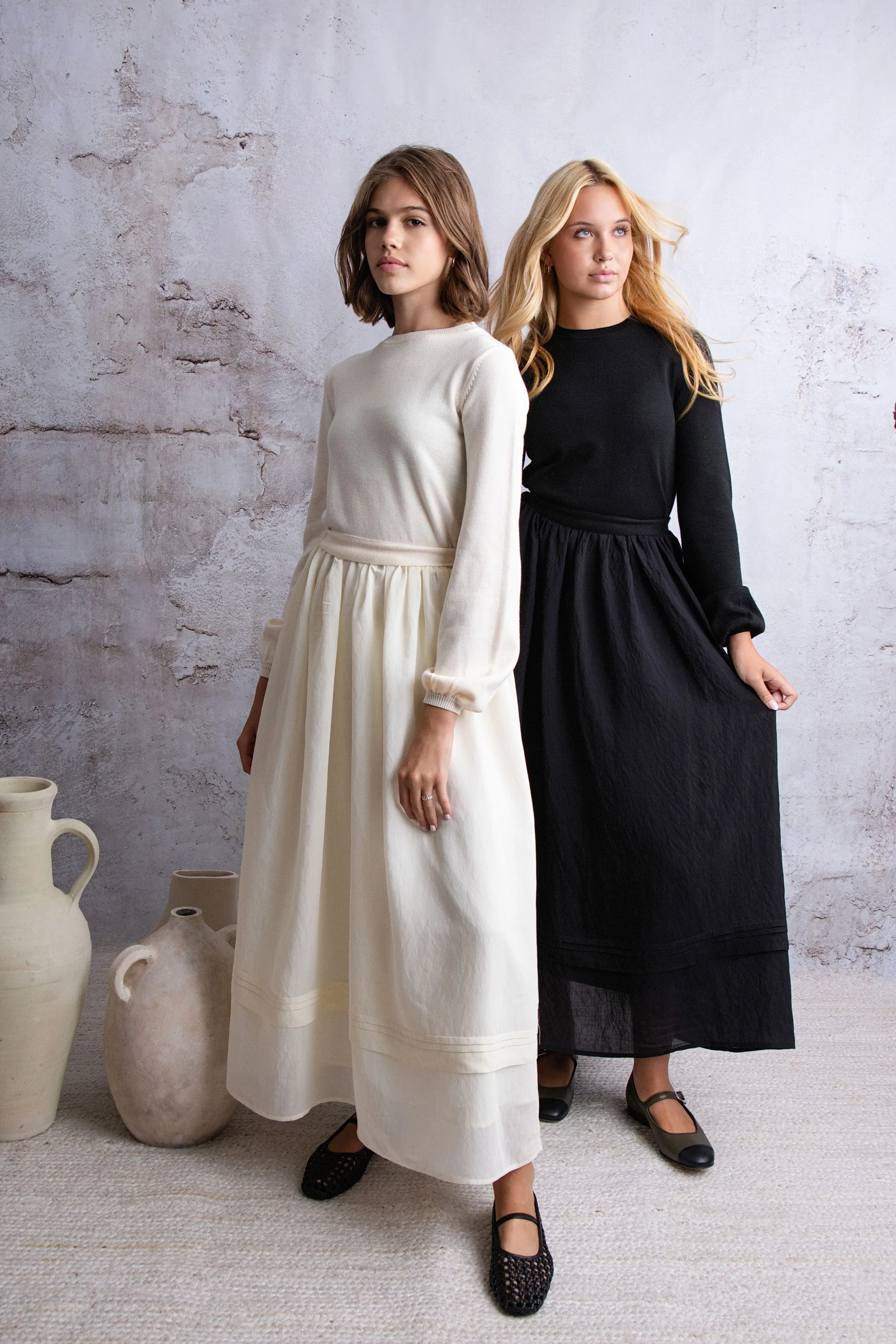 HEV Black Knit Waist Tie Dress - Image 4