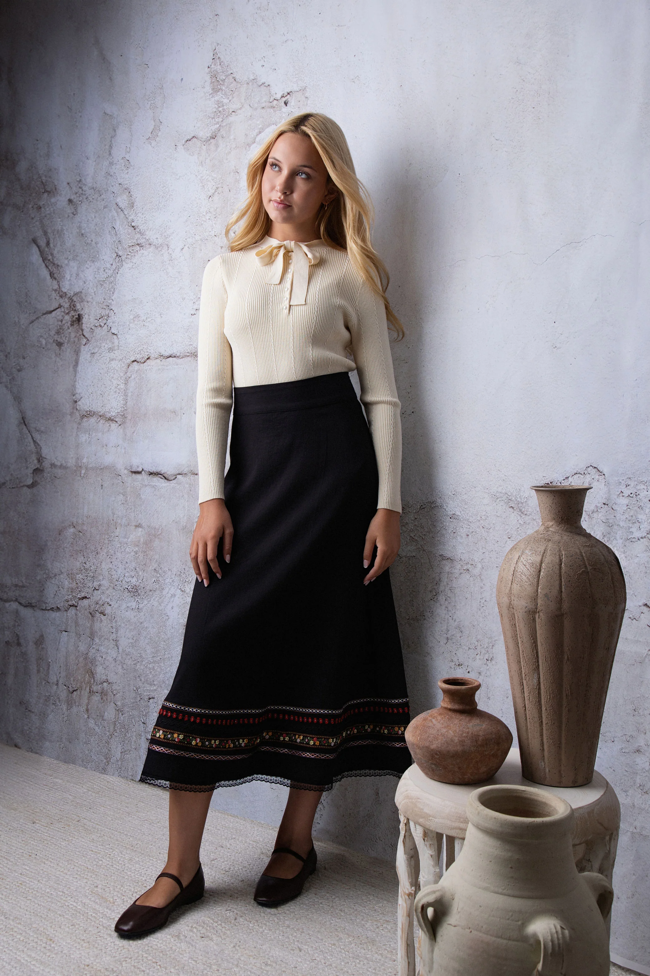 HEV Black Ribbon Detail Skirt - Image 2