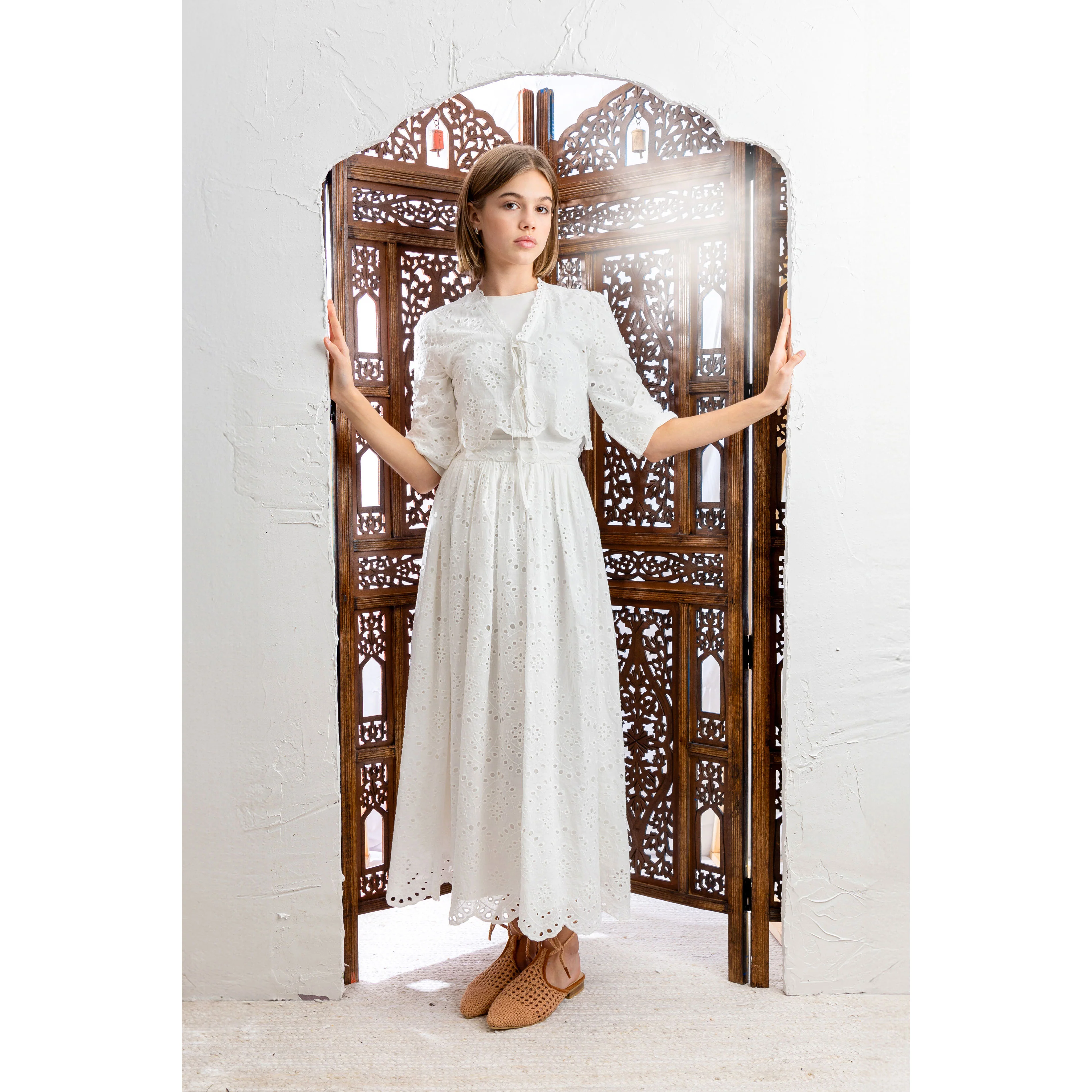 HEV White Eyelet Bolero - Image 5