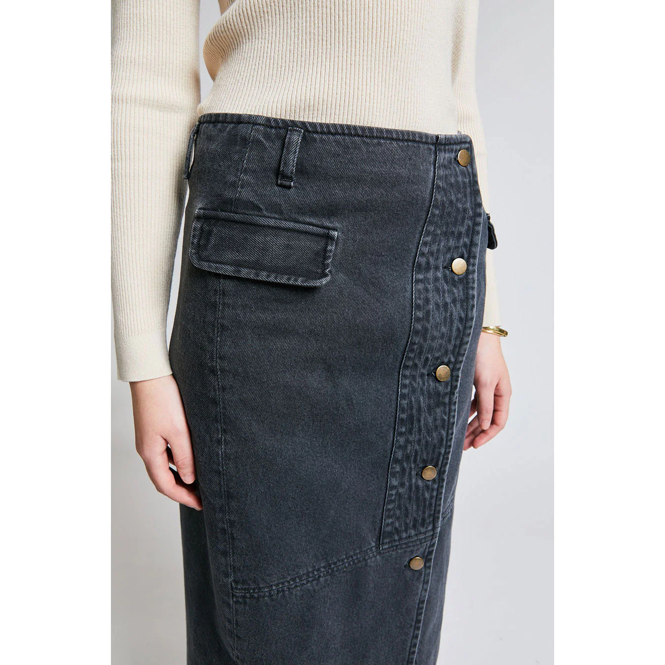 Indee Grey Trust Skirt - Image 4