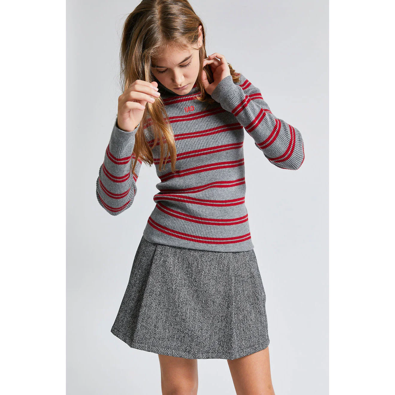 Indee Grey Twist Pullover - Image 3