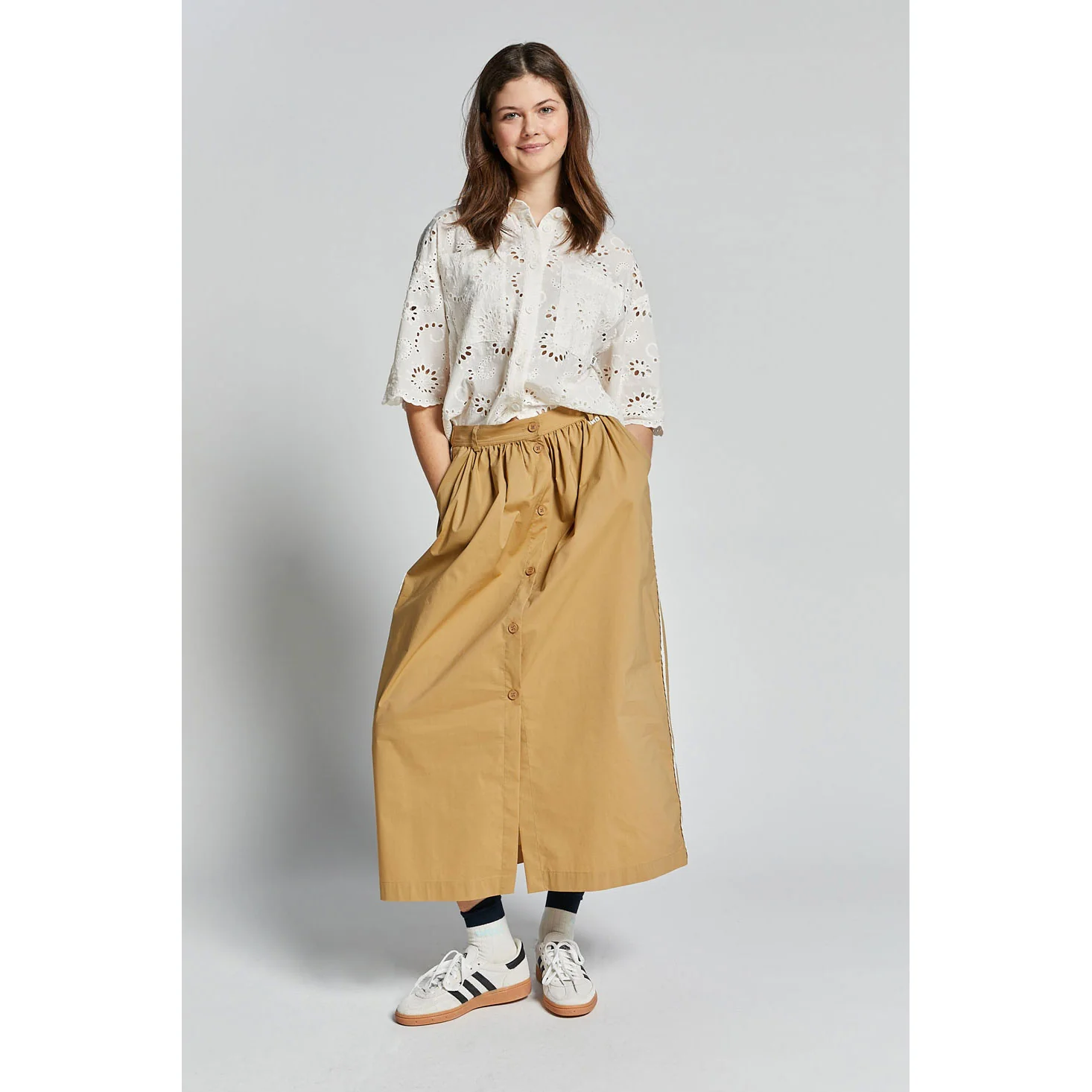 Indee Off White Valbelle Shirt - Image 2