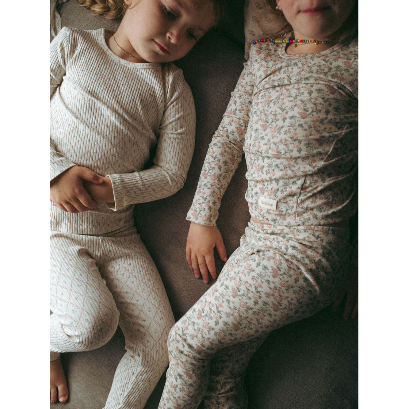 Ladida Layette Mauve Fairytale Pajamas - Image 4