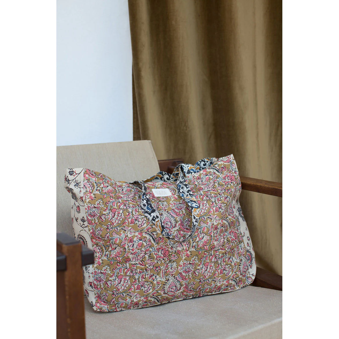Louise Misha Honey Charcoal Poem Beverly Tote Bag - Image 3