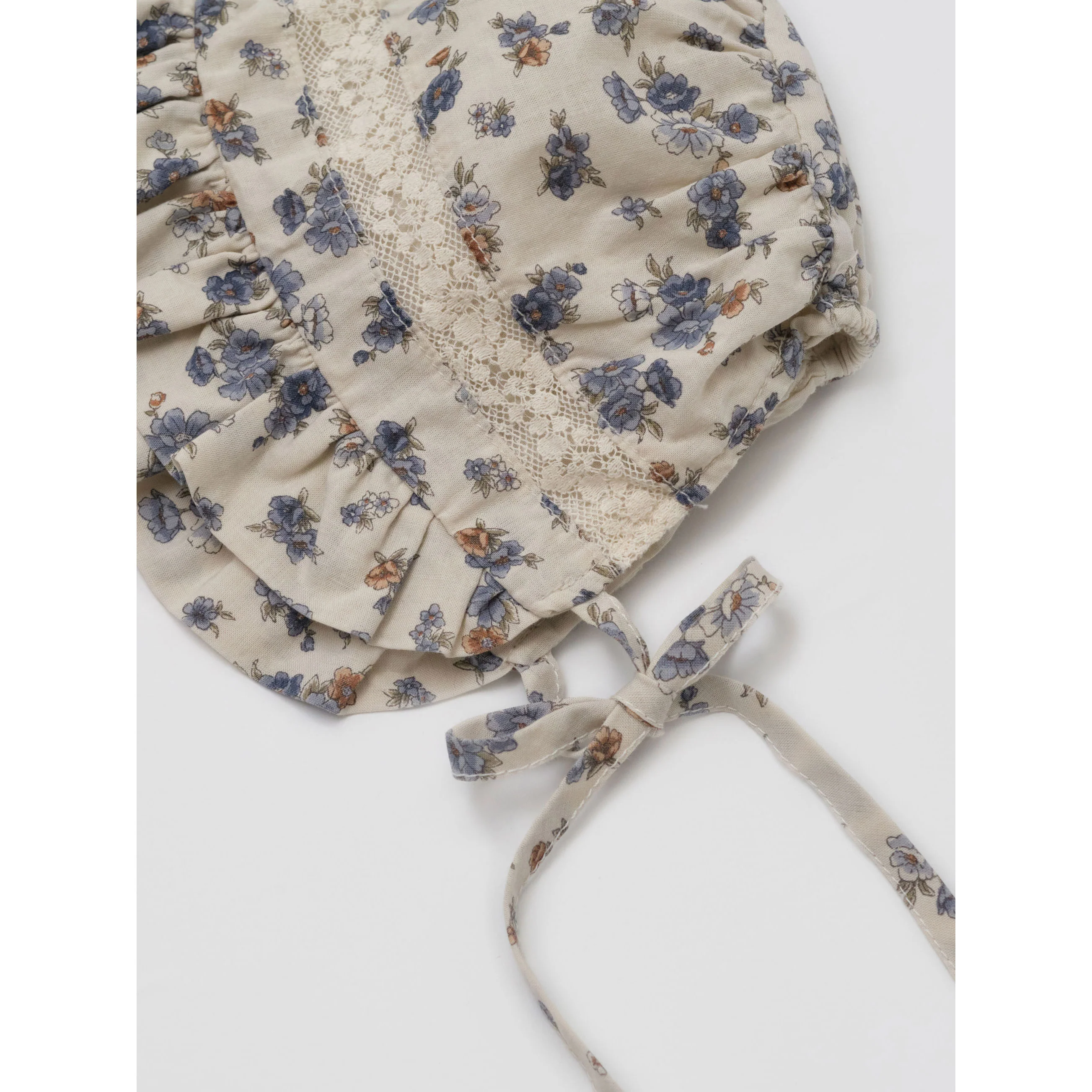 Louisiella Cielle Baby Bonnet - Image 2