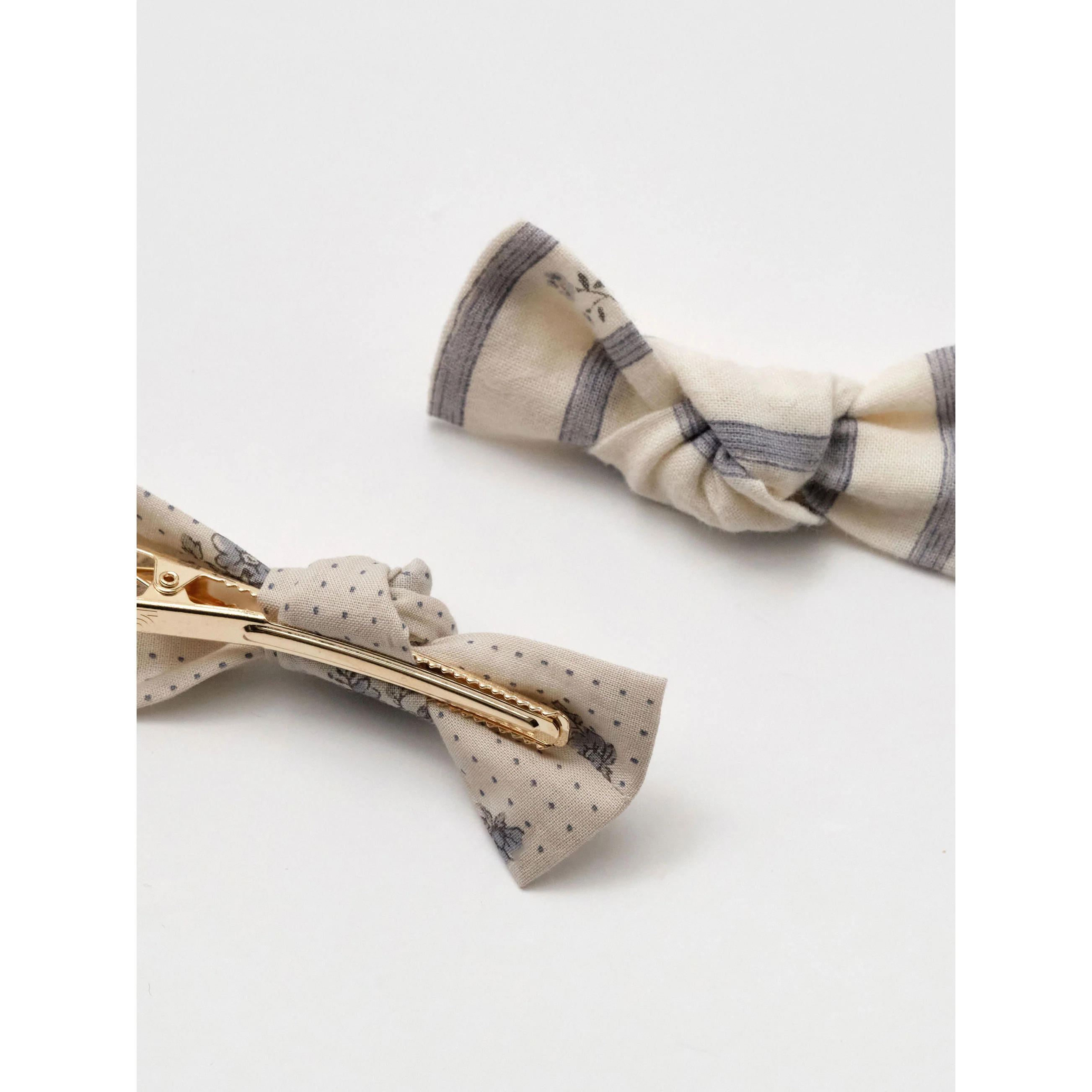 Louisiella Lubato Hair Pin Set - Image 2