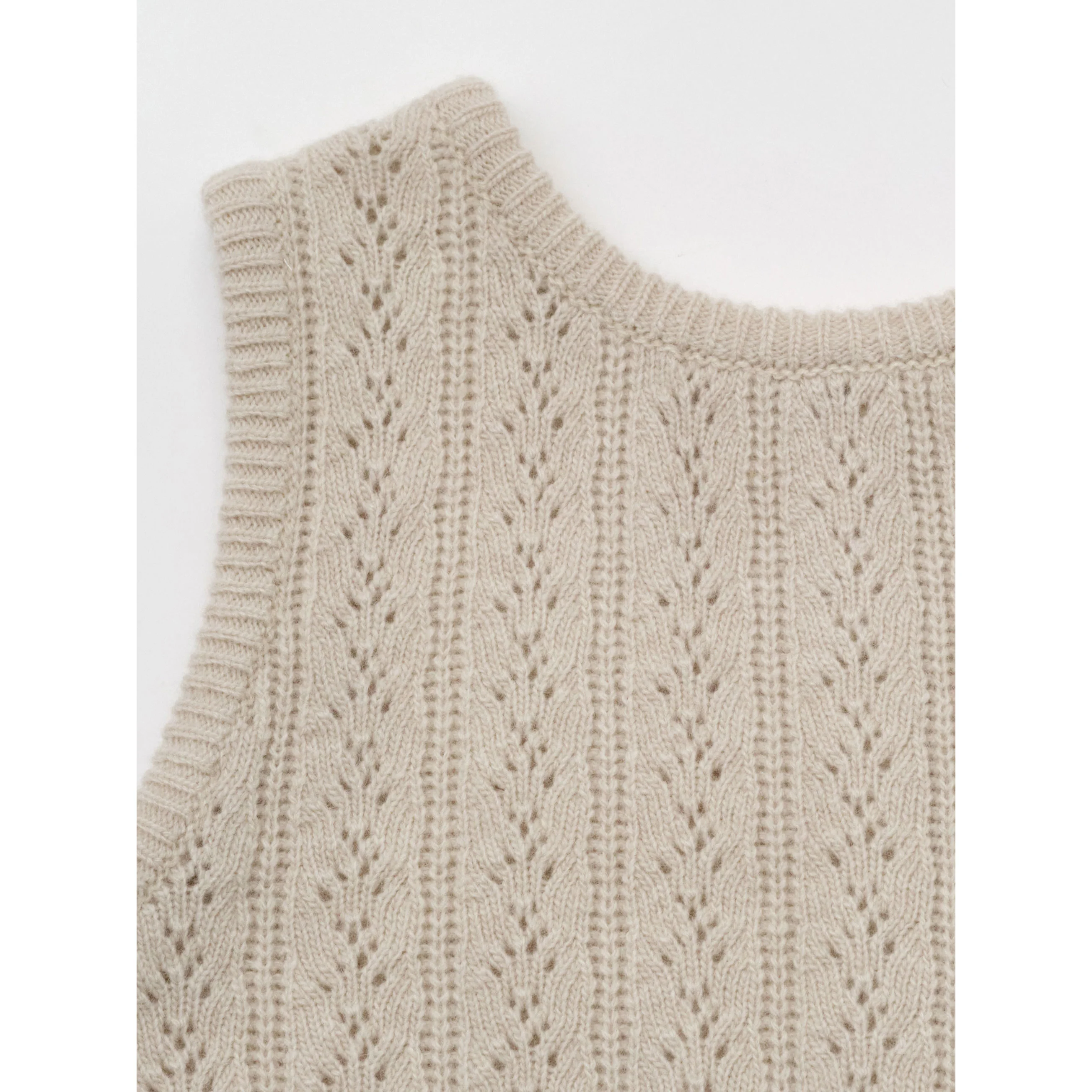 Louisiella Sera Knit Vest - Image 4