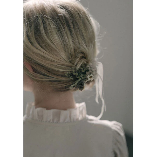 Louisiella Valliere Hair Pin - Image 2
