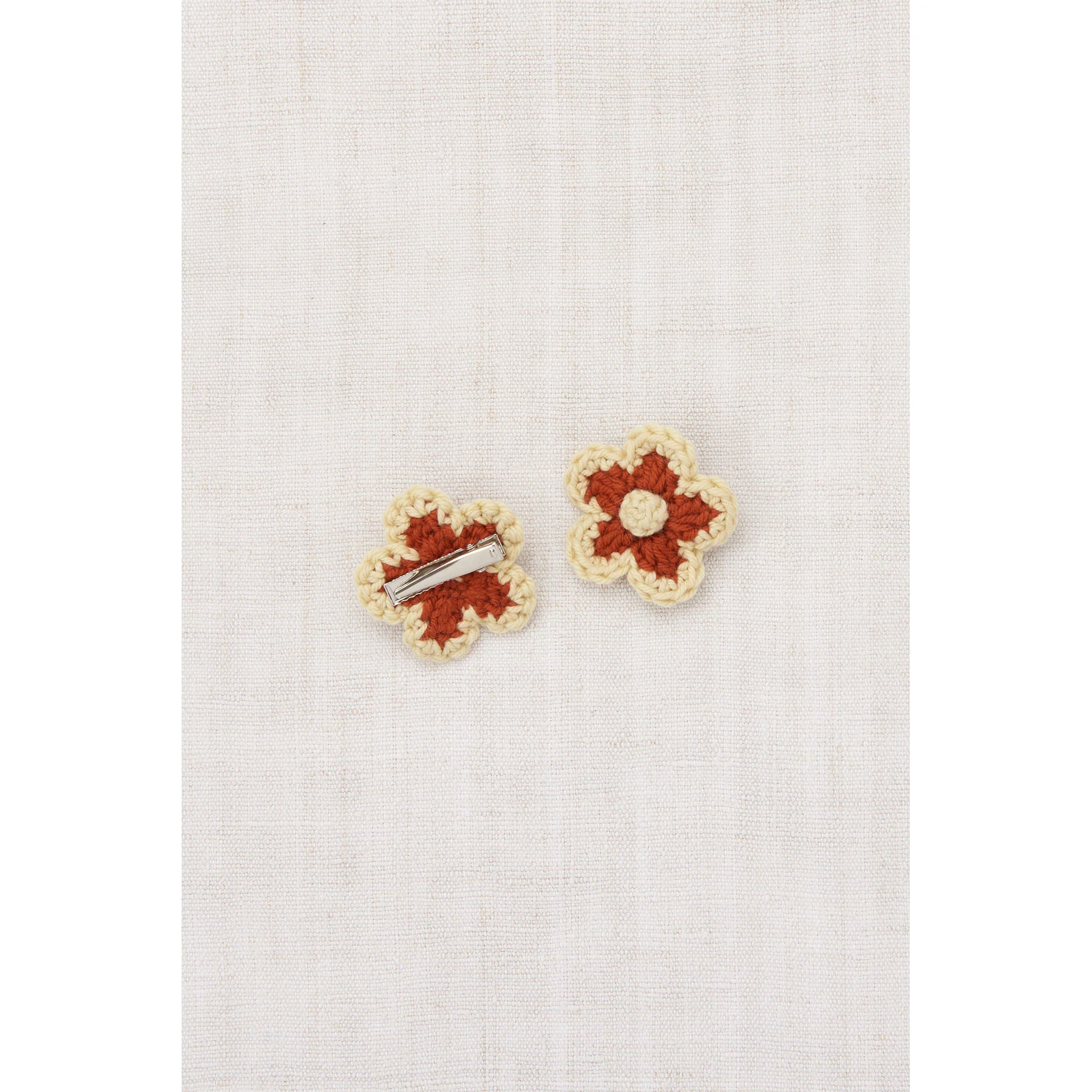 Misha and Puff Chili Spice Medium Flower Clip Set - Image 2
