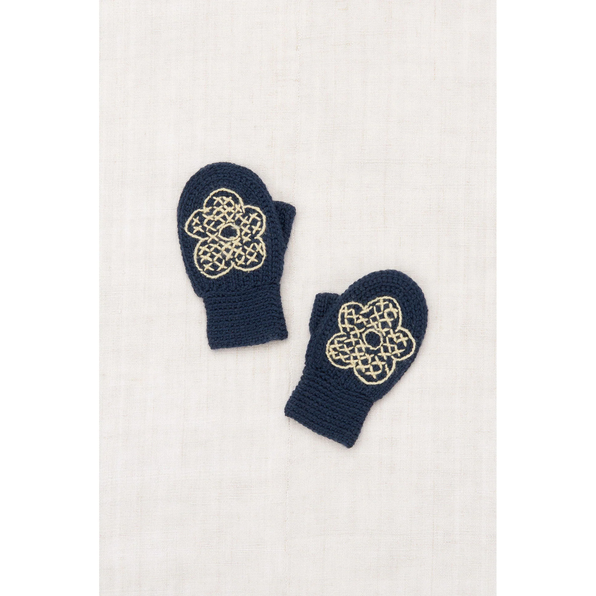 Misha and Puff Galaxy Blomma Crochet Mittens