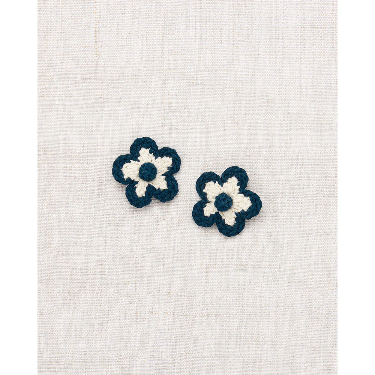 Misha and Puff Marzipan Medium Flower Clip Set
