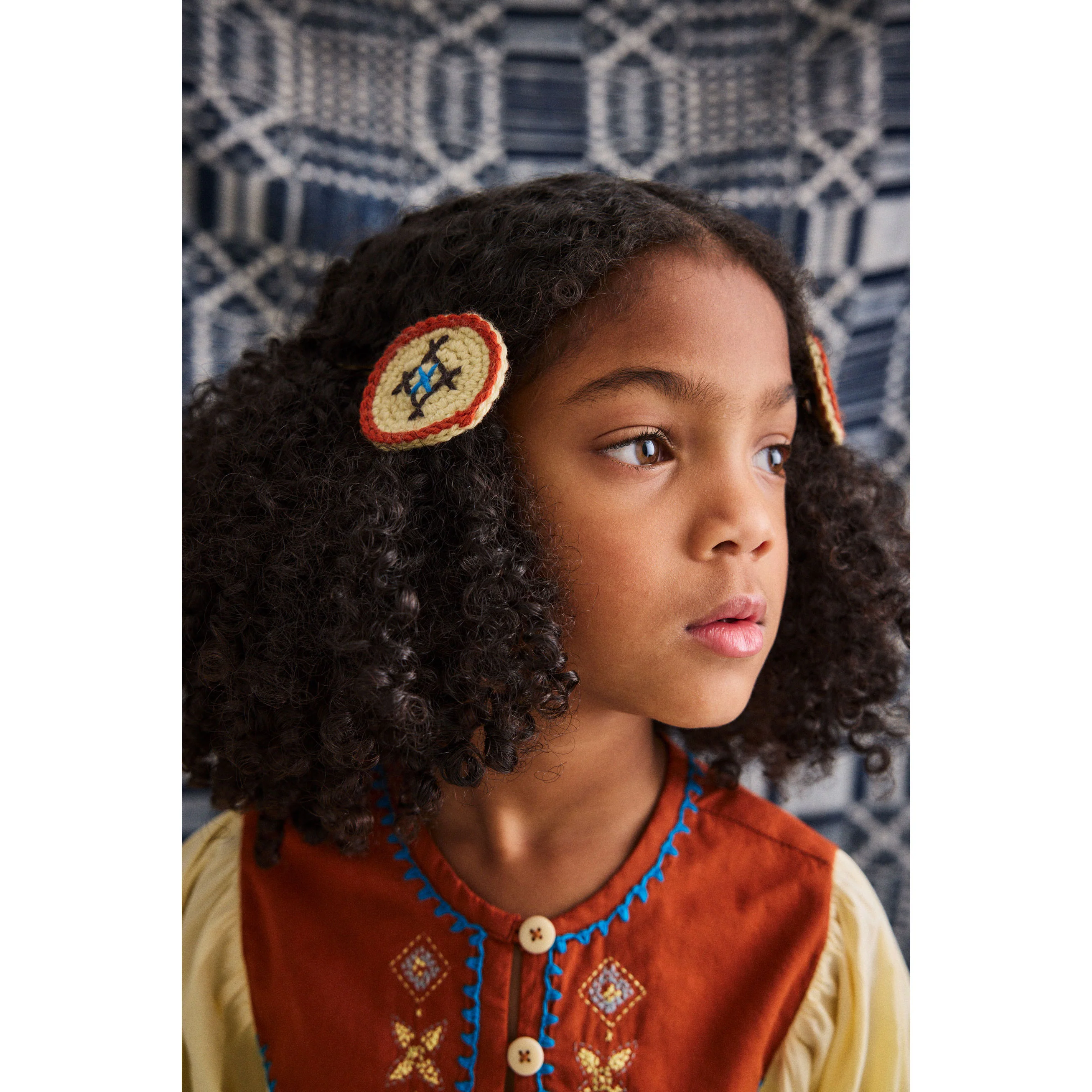 Misha and Puff Raffia Cross Stitch Clip Set - Image 2