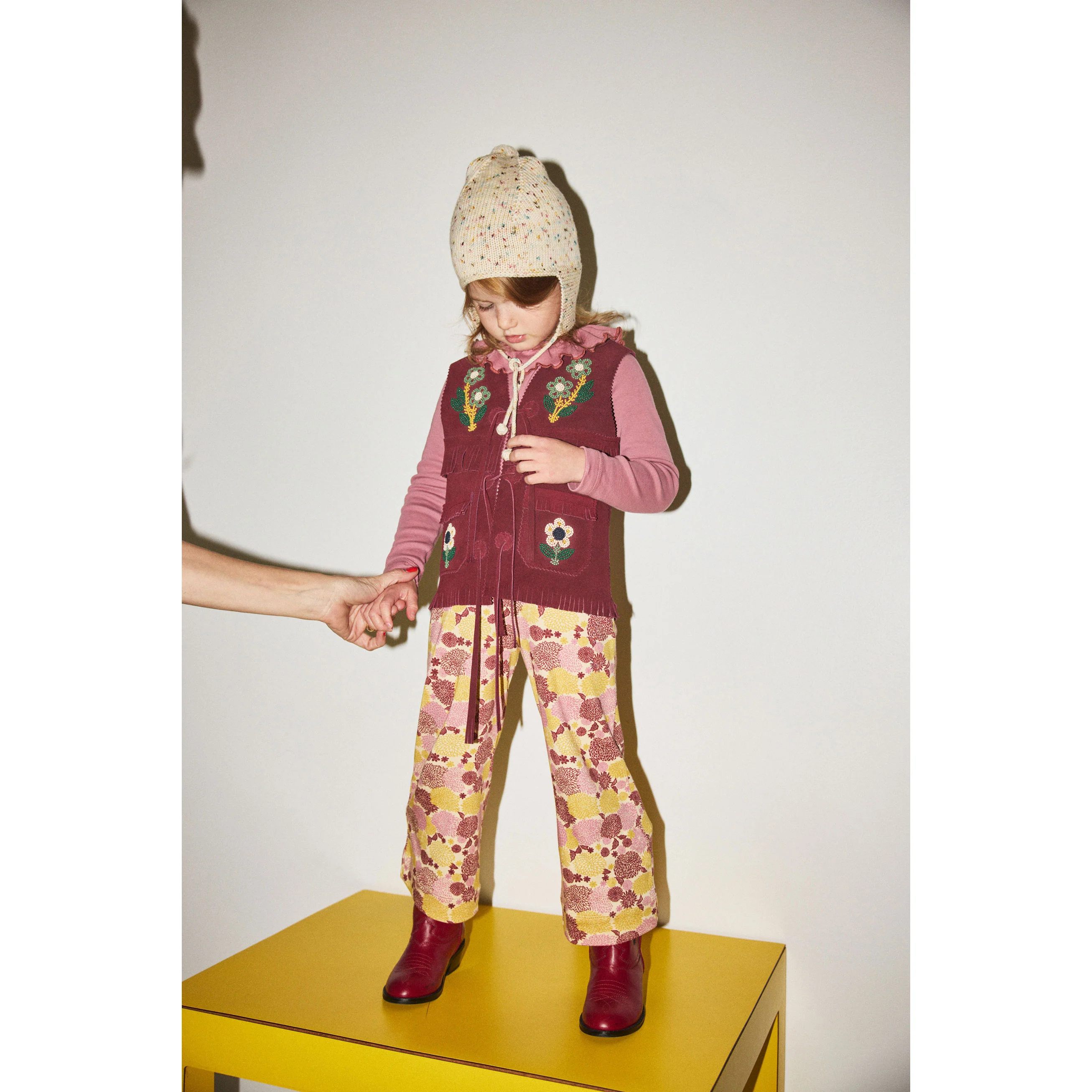 Misha and Puff String/Antique Rose Chrysanthemum Legging - Image 2