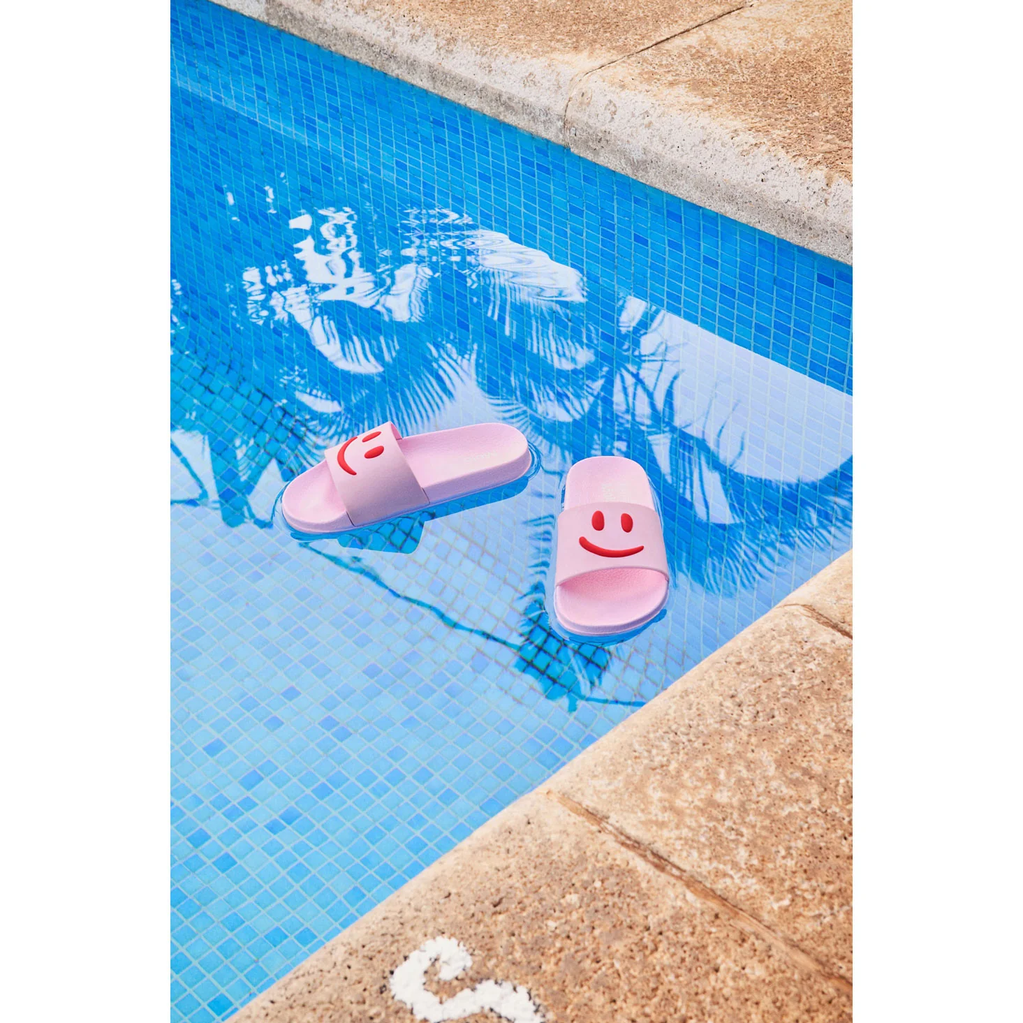 Molo Pink Glace Zhappy Flip Flops - Image 3