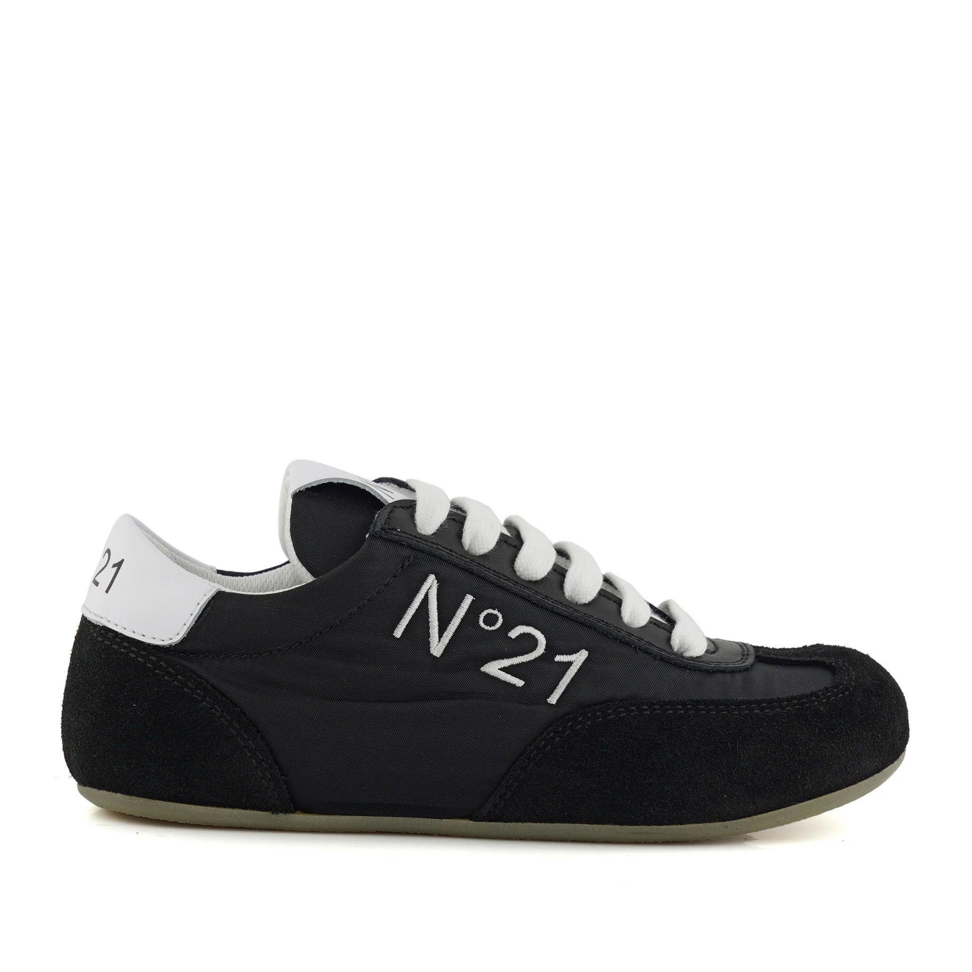 N21  Black/White Sneaker