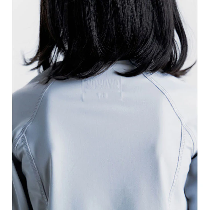 Nununu Lunar Grey Bolt Rashguard - Image 5