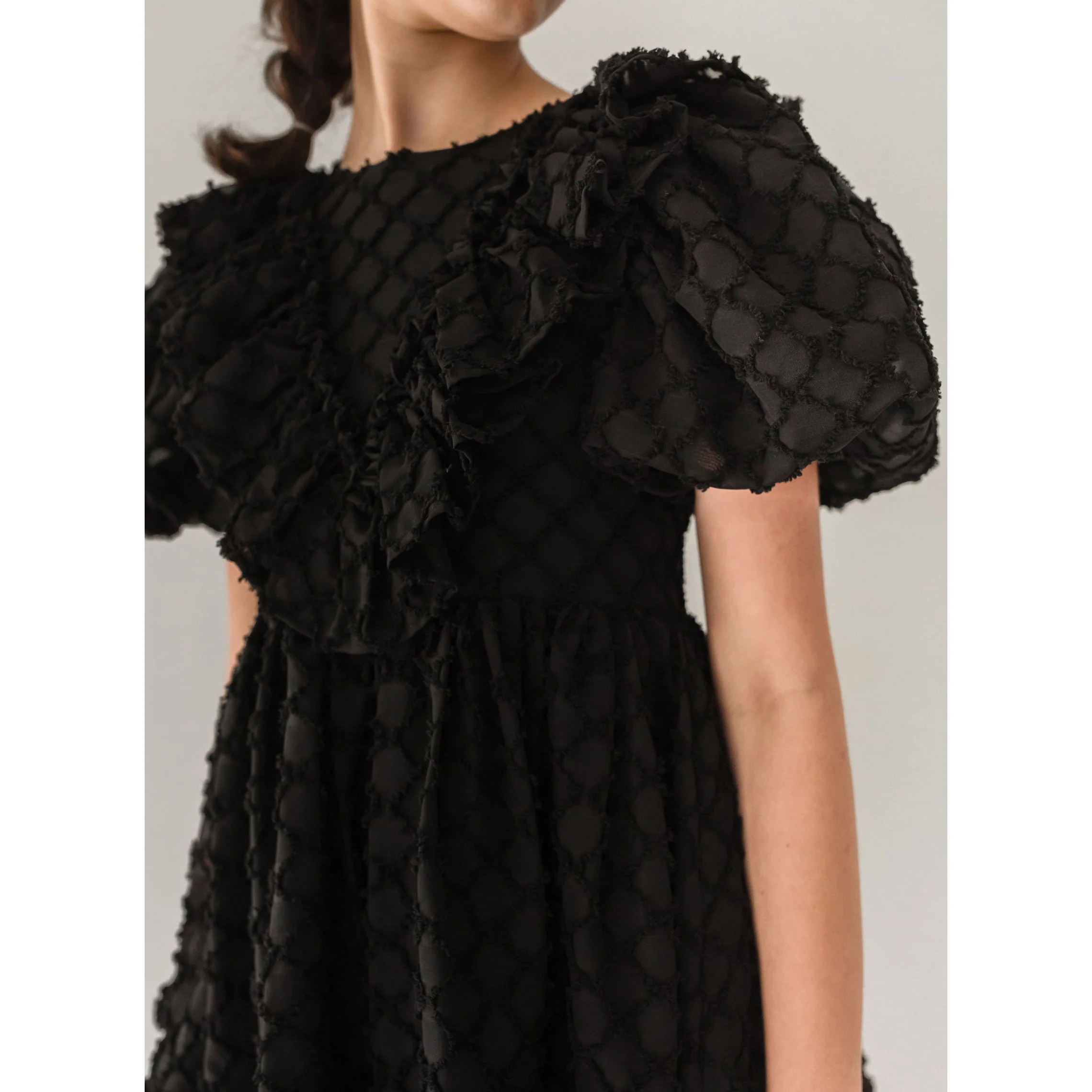 Petite Amalie Black Vine Burnout Puff Sleeve Dress - Image 2