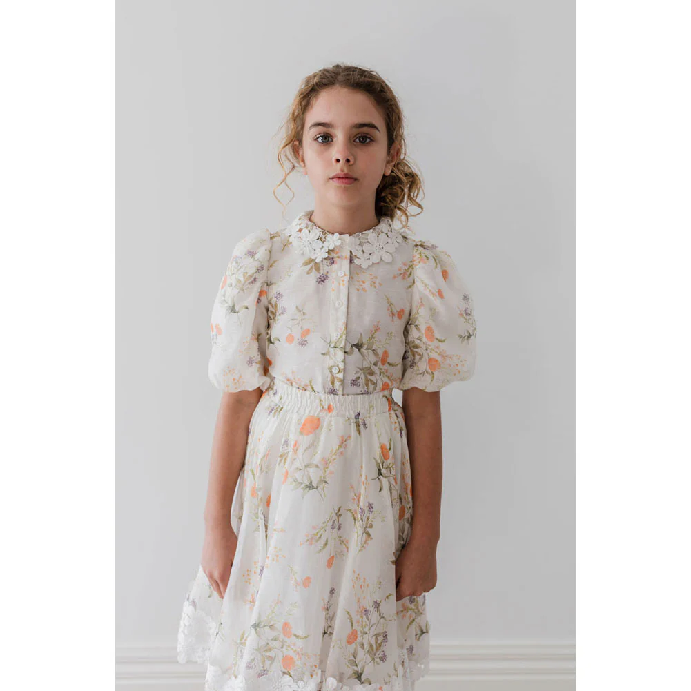 Petite Amalie White Summer Bouquet Linen Blouse - Image 2