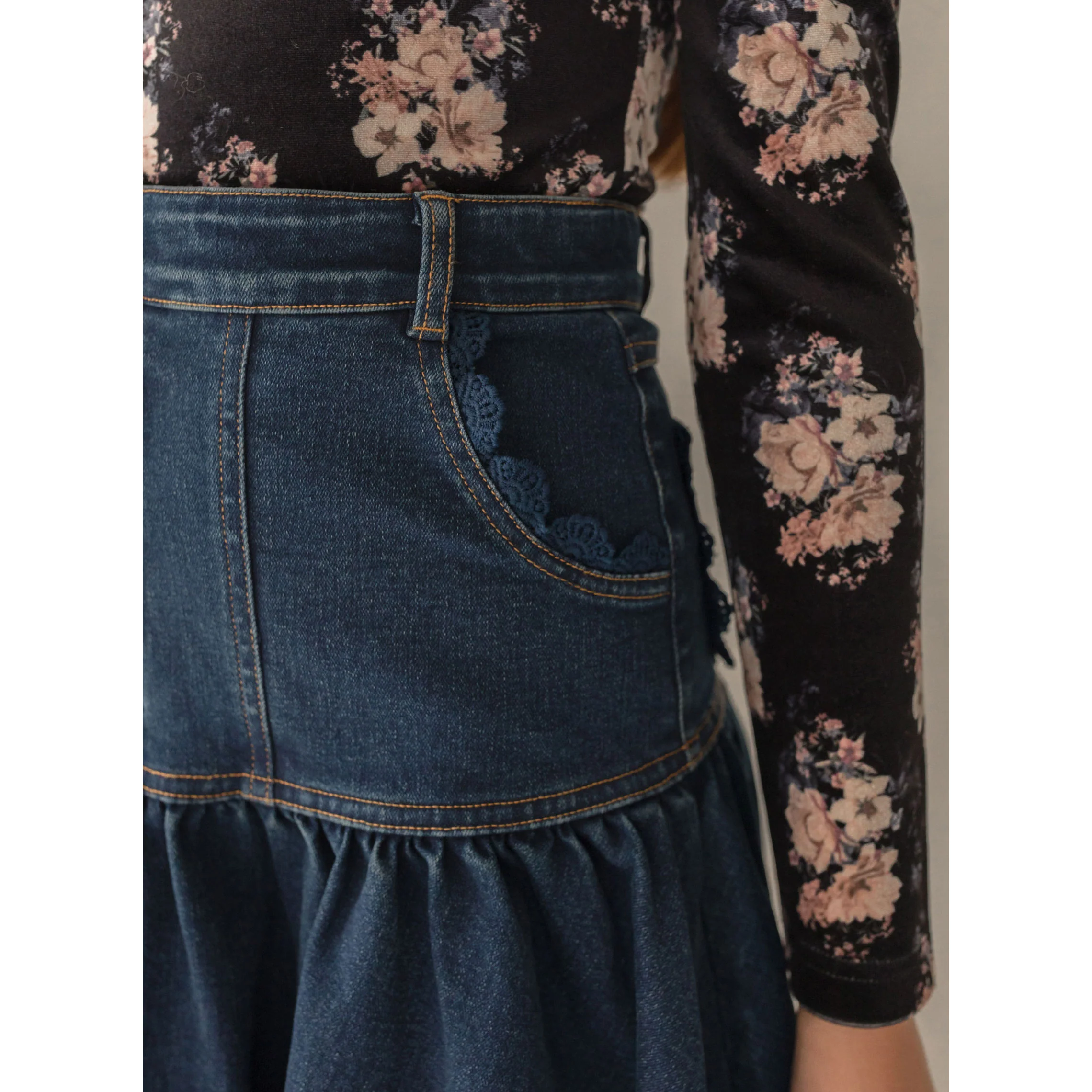Petite Pink Long Denim Skirt With Lace Pocket - Image 4