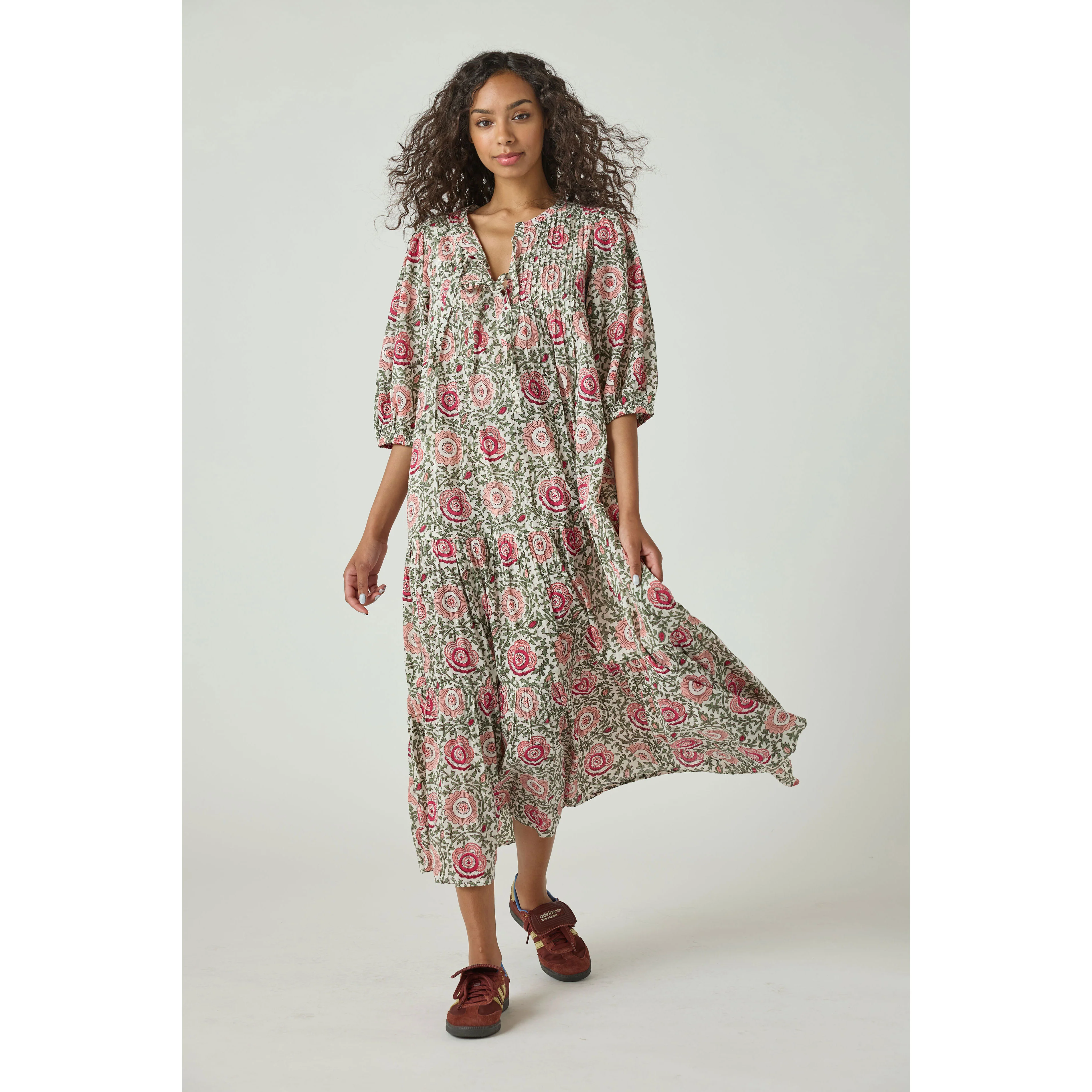 Pink Chicken Pink Lisbon Floral Womens Pintuck Indira Dress