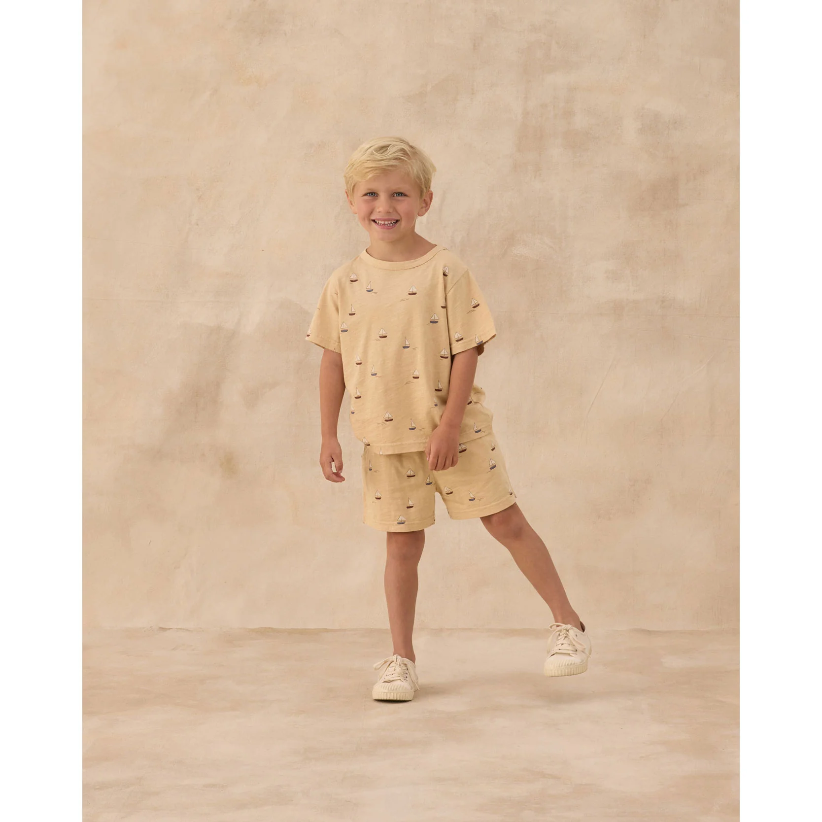 Rylee and Cru  Butterscotch Sailboats Play Set - Image 2