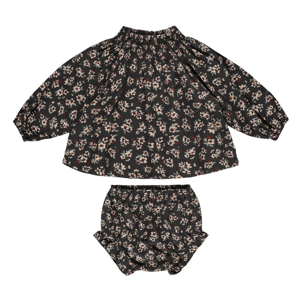 Rylee and Cru Dark Floral Quincy Set