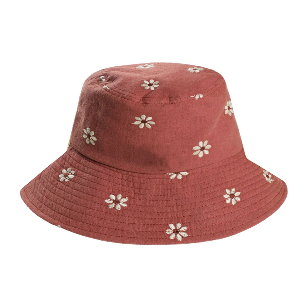 Rylee and Cru Embroidered Daisy Bucket Hat